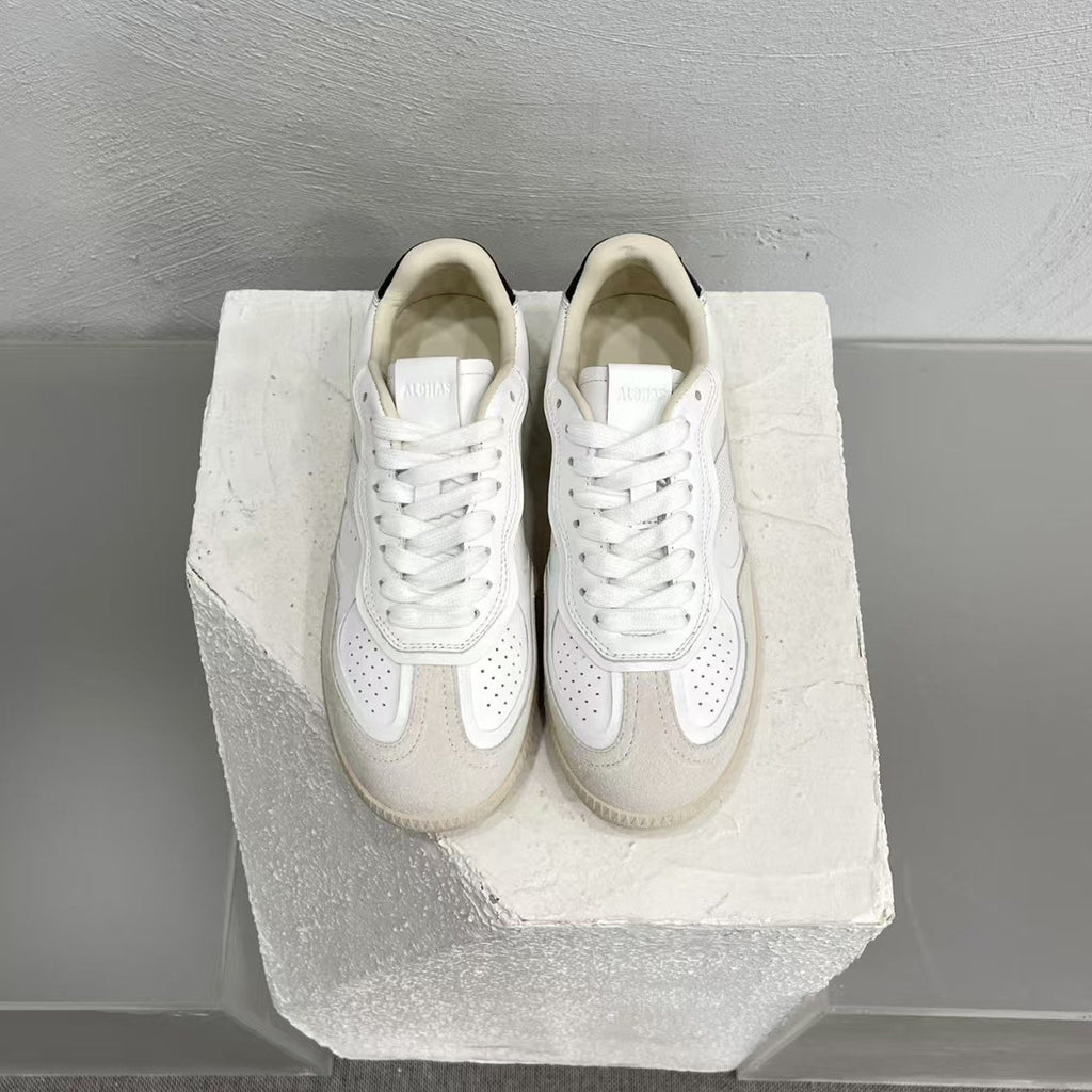 Original com ua Leather sneakers Alohas Tb.490 color white