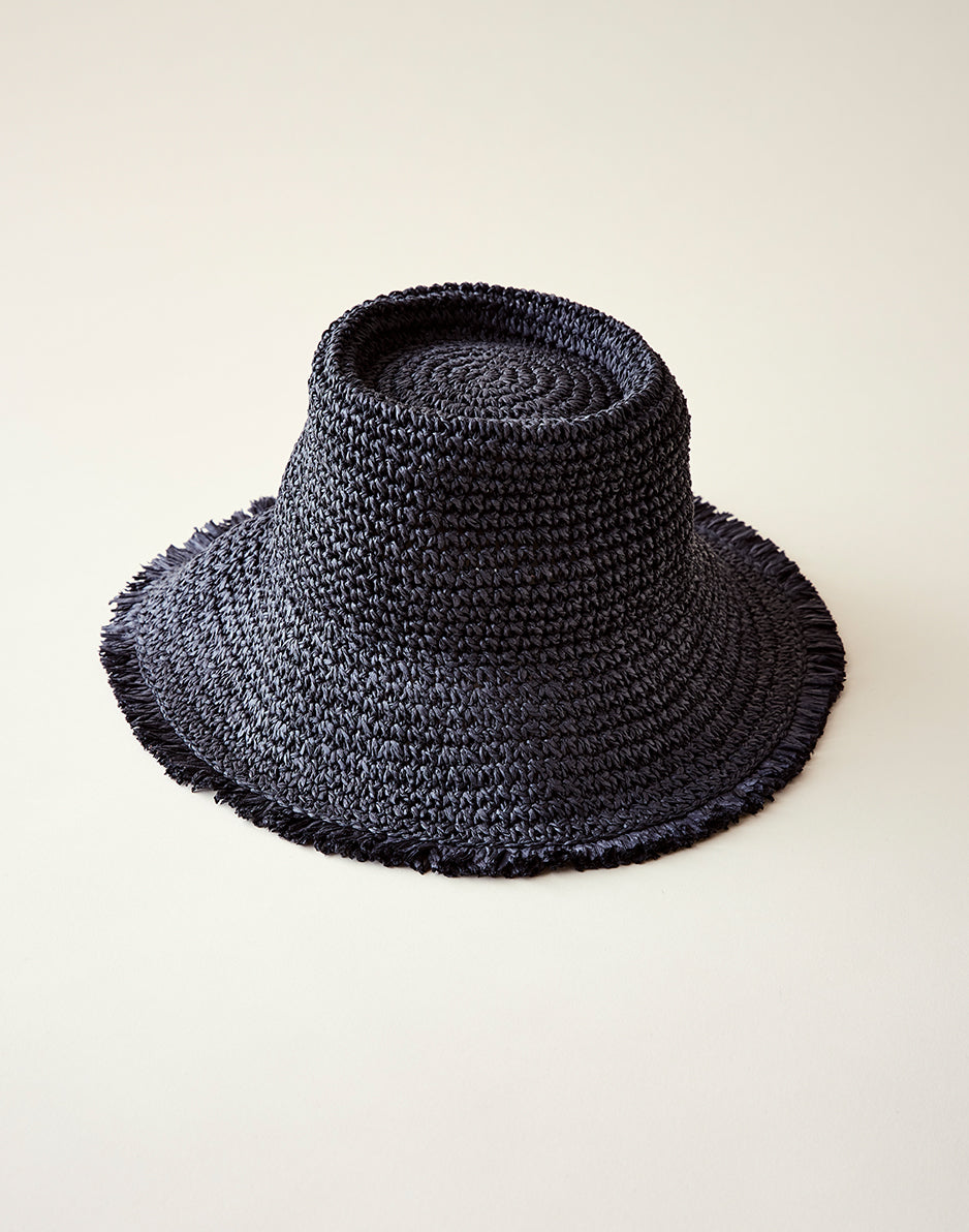 Dawn Packable Hat: Black