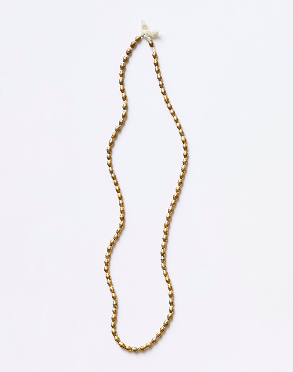 Vintage Metal Necklace: Gold