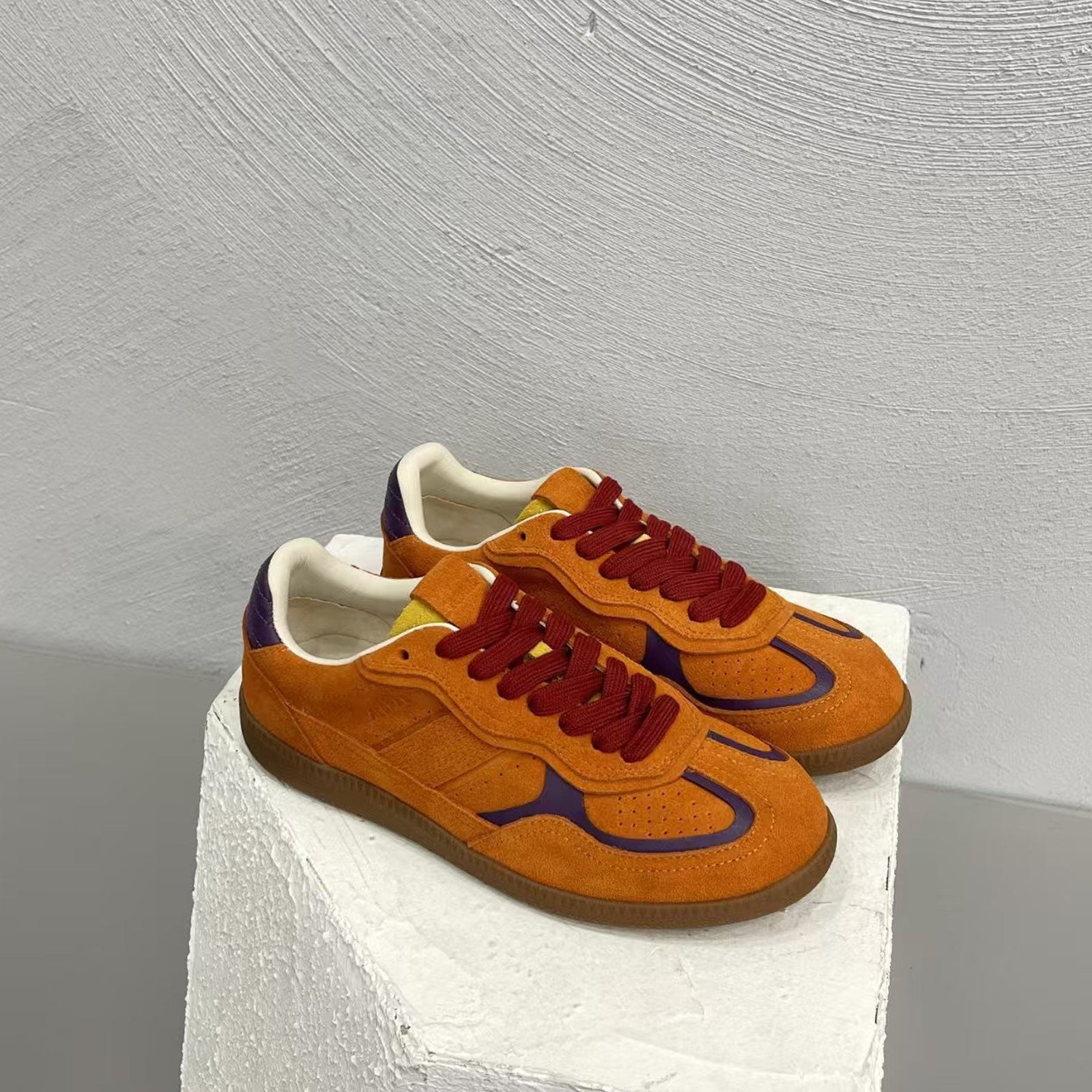Alohas Tb490 Rife Sneakers Orange Suede